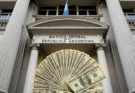 DÓLAR: EL BCRA RECUPERA PODER DE FUEGO TRAS EL DESARME DE COBERTURAS POR CASI U$S12.000 MILLONES